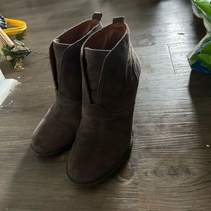 Jessica Simpson heeled booties size 8. Grayish brown